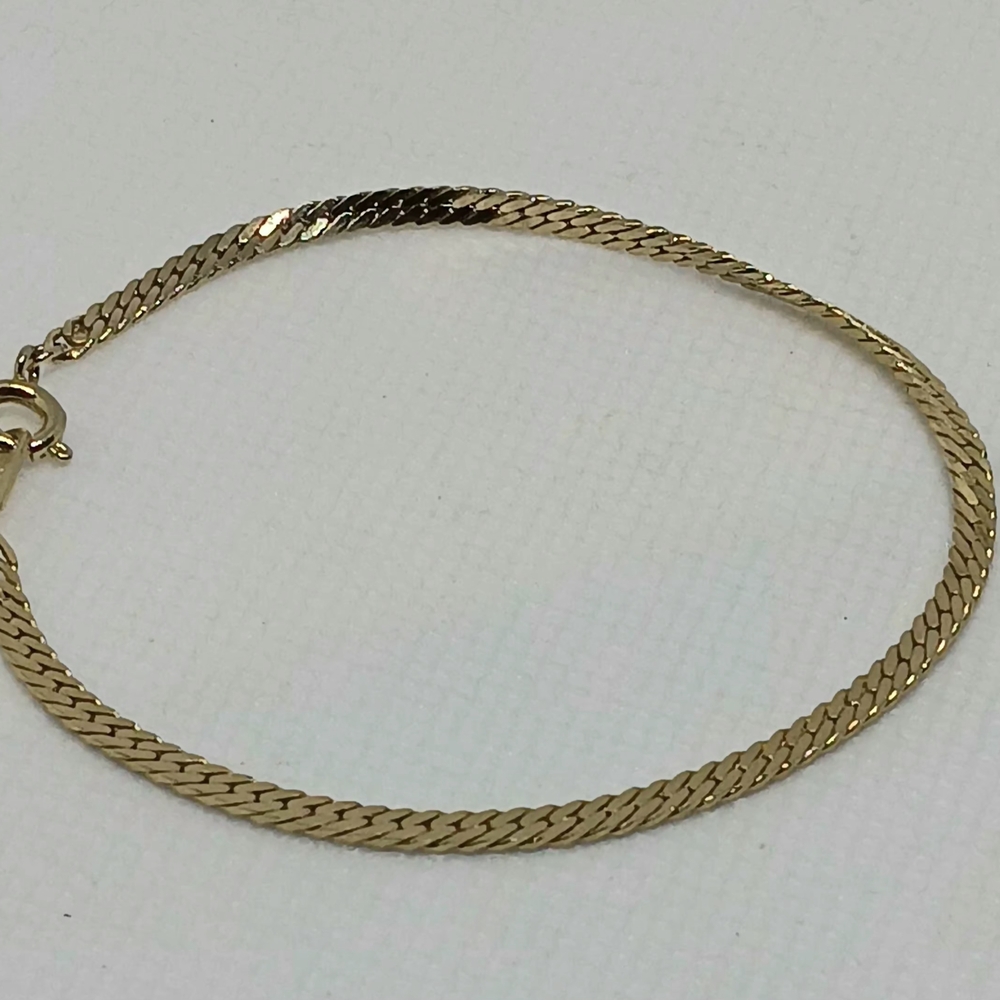 Sold Holden BCH Elegant Gold Chain Bracelet.